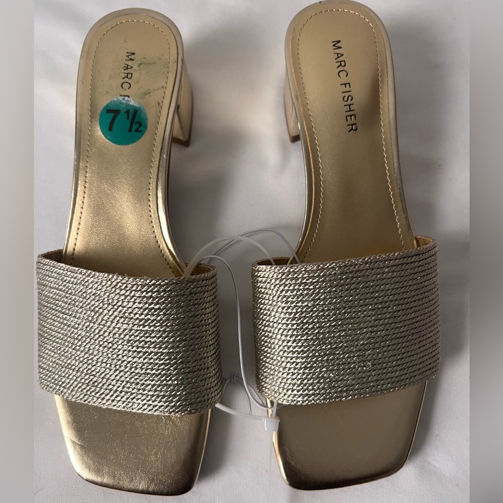 Marc Fisher Womens Gold Heeled Slides With Textured Upper 712 M Brand New